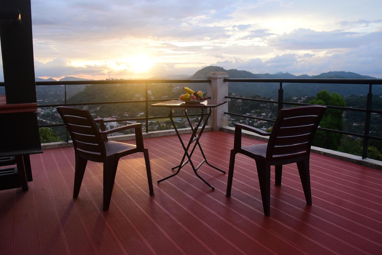 W Residence Kandy Exterior foto